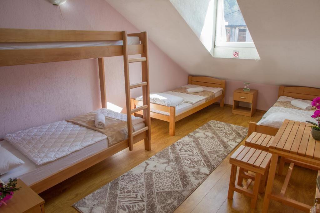 Grand River Apartmani & Sobe Konjic Ngoại thất bức ảnh